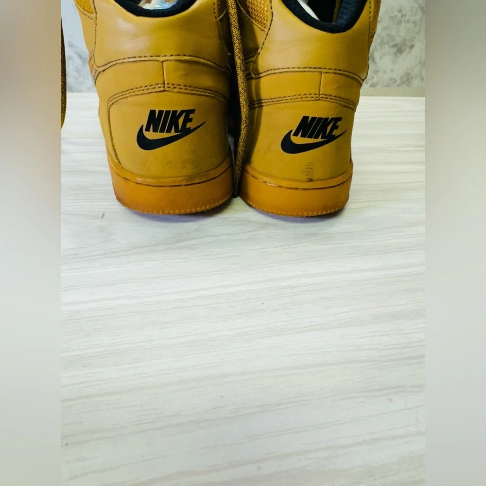 Nike elevate your